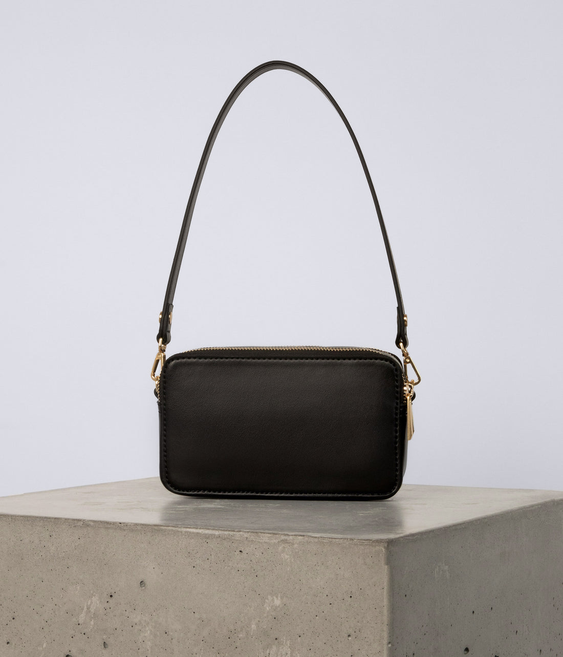 FARAH Vegan Crossbody Bag - UPPEAL Matt & Nat Women