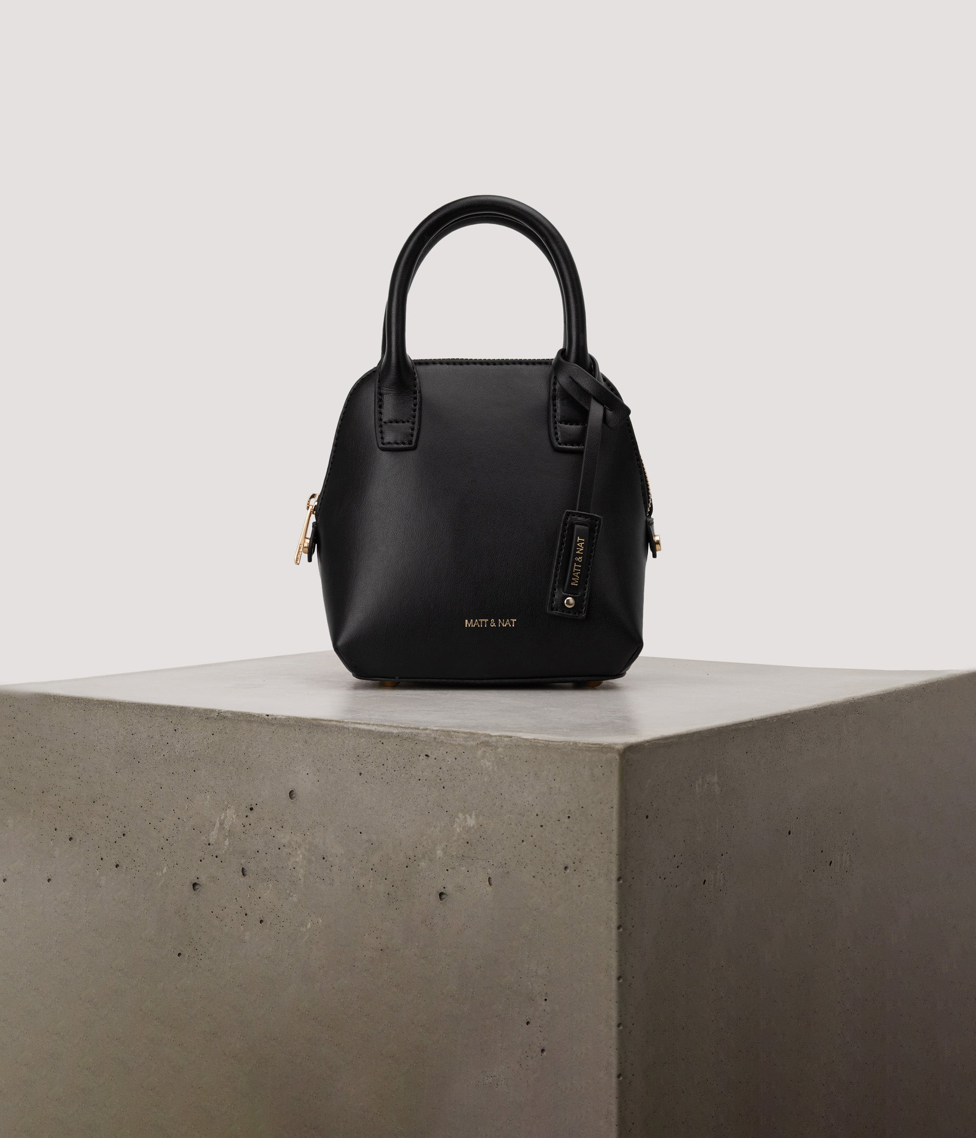 black,OS