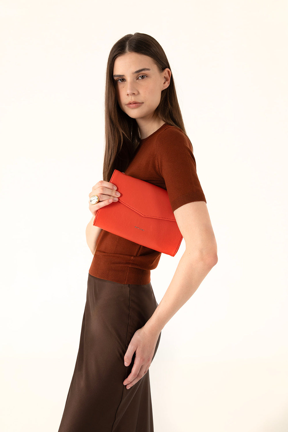 LILIAN Vegan Clutch – Theme Matt & Nat New Arrivals